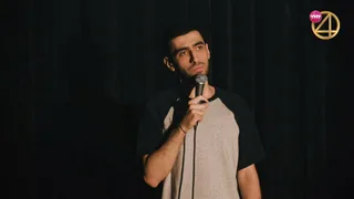 22 комика, 9 серия