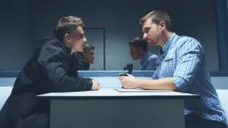 Новенькая, 6 серия